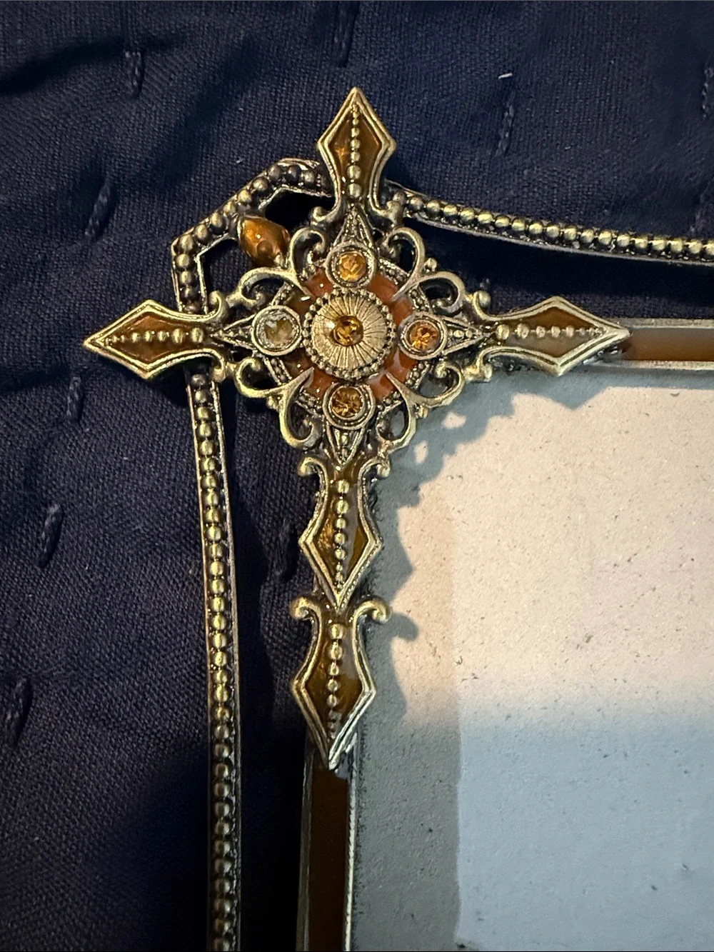 Ornate Gold Cross Accent Photo Frame - Decorative Home Accent 5x7